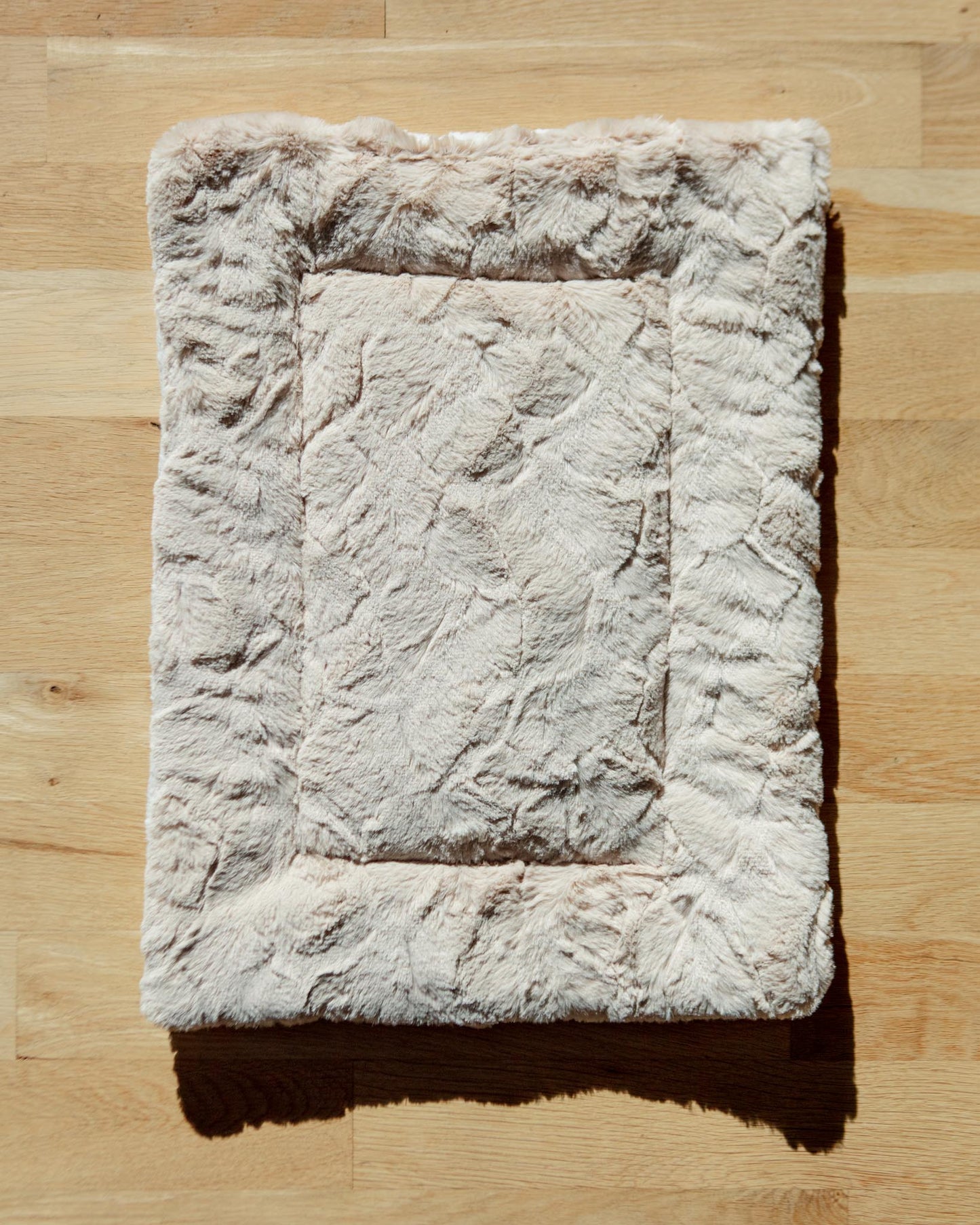 Minky Faux Fur Fleece Pet Napping Mat in Latte